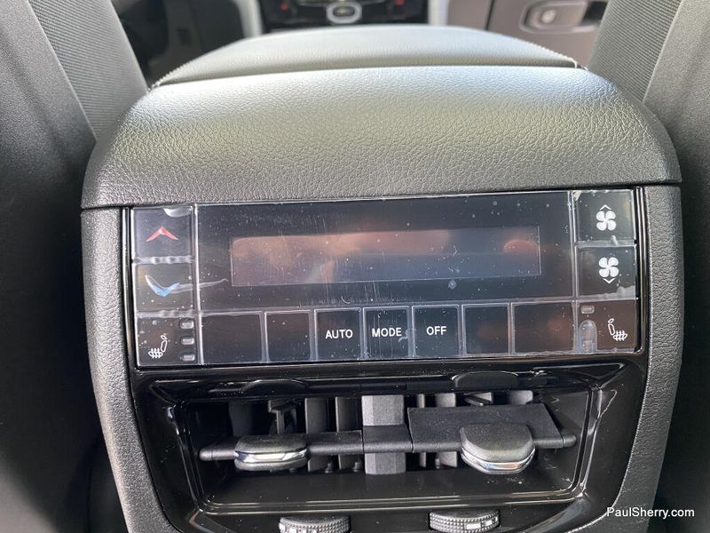 New 2026 Jeep Grand Cherokee L Limited 4x4