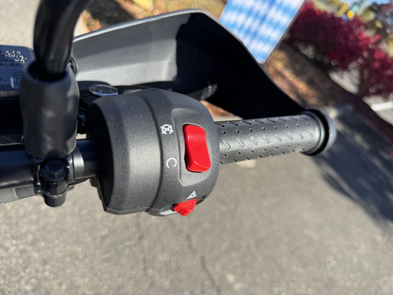 2026 Triumph Scrambler 400 XC - STORM GREY - WITH CUSTOM EXHAUST