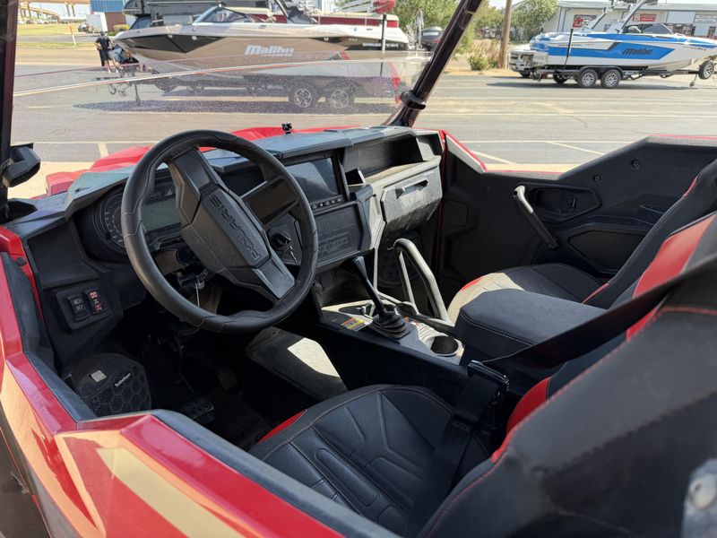 USED 2025 POLARIS GENERAL XP 1000 ULTIMATE INDY RED Image 9