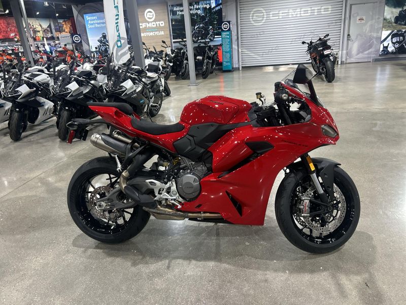 New 2026 Ducati PANIGALE V2 S 896 Image 12