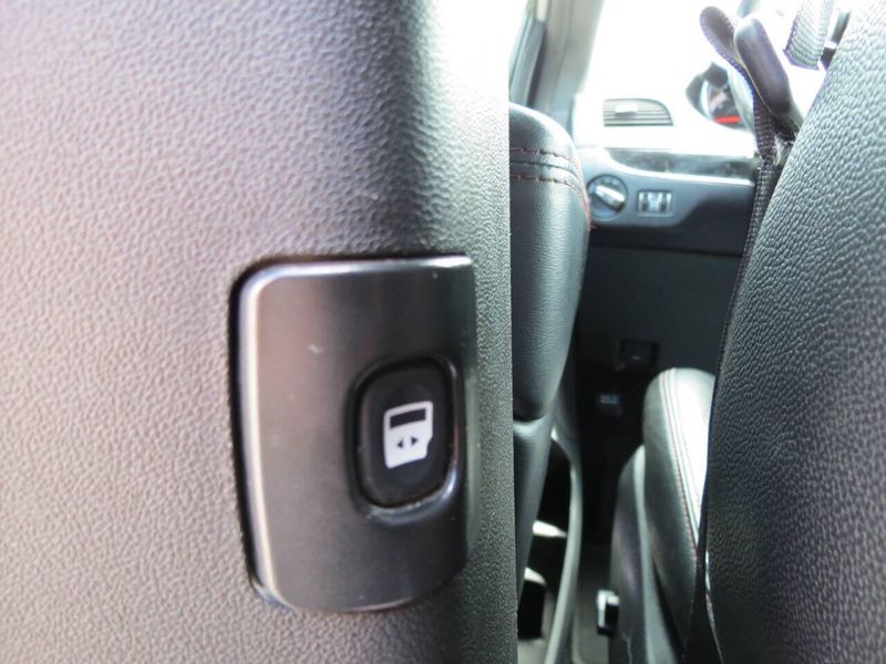 Used 2019 Dodge Grand Caravan SXT 35th Anniversary Edition 4dr Mini VanImage 37