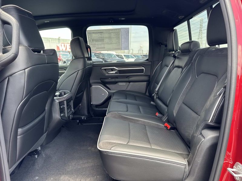 New 2026 RAM 1500 Laramie Crew Cab 4x4 6'4' Box