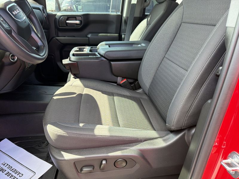 Used 2024 GMC Sierra 1500 ProImage 19