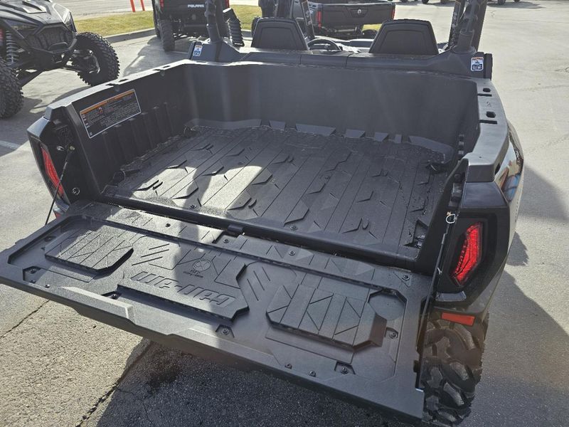 New 2026 Can-Am COMMANDER XT 1000R 