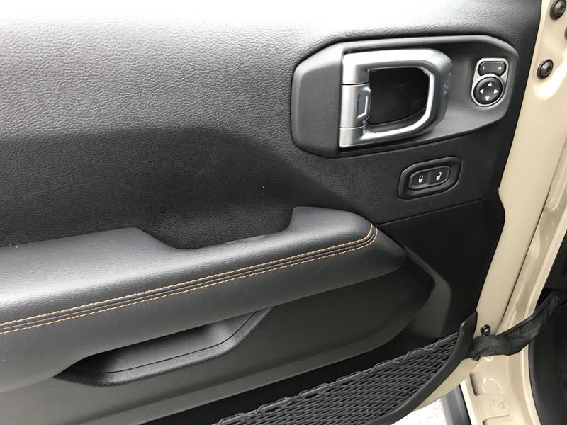 Used 2022 Jeep Gladiator MojaveImage 4