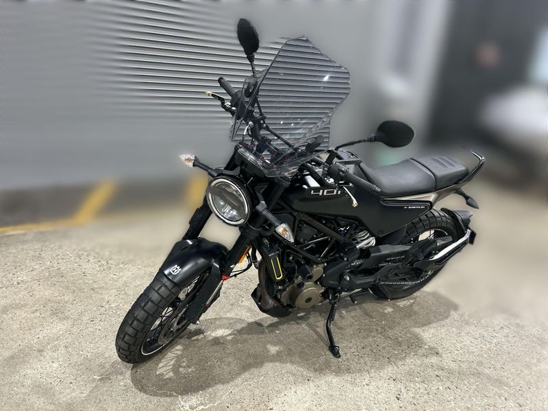 Used 2023 Husqvarna SVARTPILEN 401 Image 19