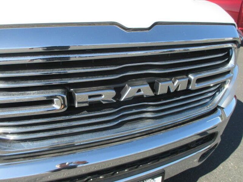 2024 RAM 1500 Laramie Crew Cab 4x4 6