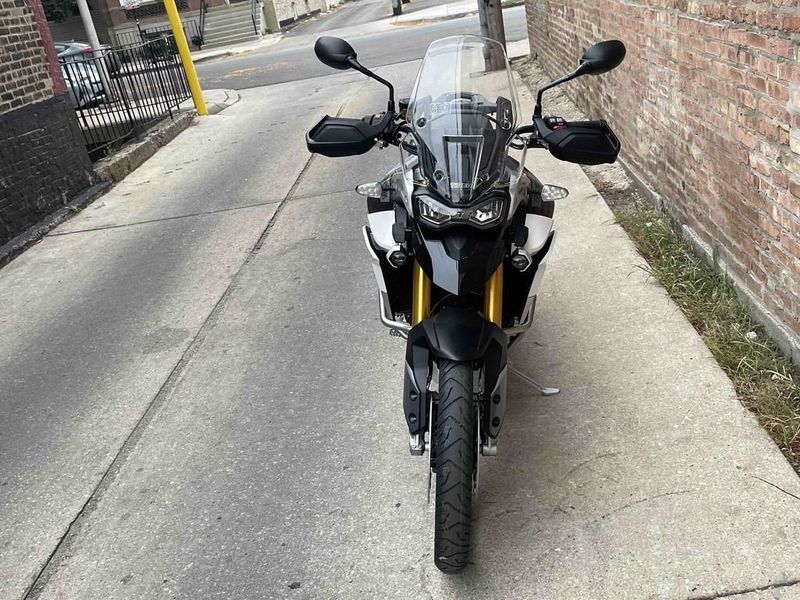 2022 Triumph Tiger 900 Rally ProImage 8