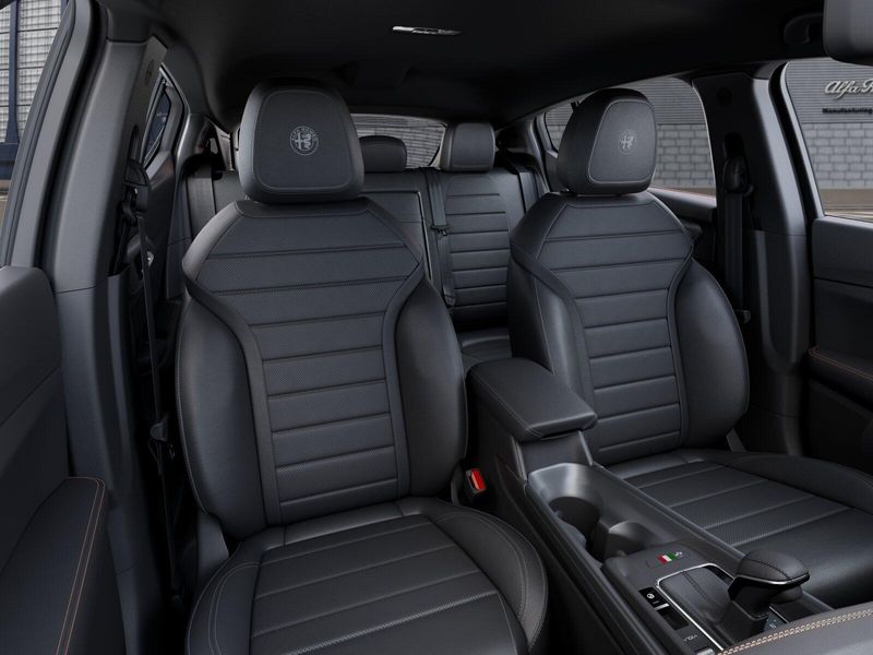 New 2026 Alfa Romeo Tonale Sprint Awd