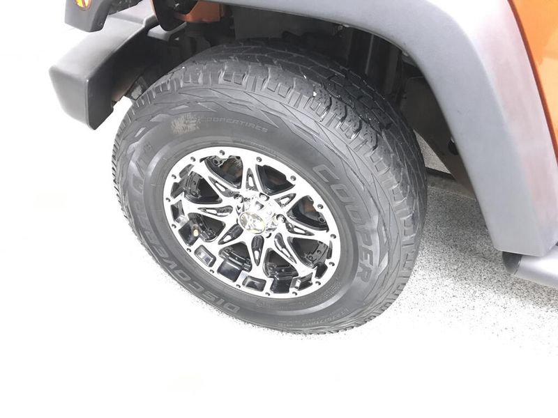 Used 2011 Jeep Wrangler JK SportImage 13