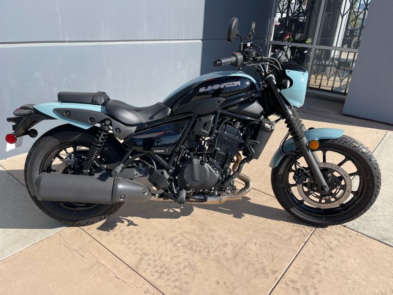 New 2025 Kawasaki ELIMINATOR SE ABS Image 9