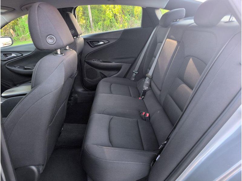 Used 2024 Chevrolet Malibu LTImage 29