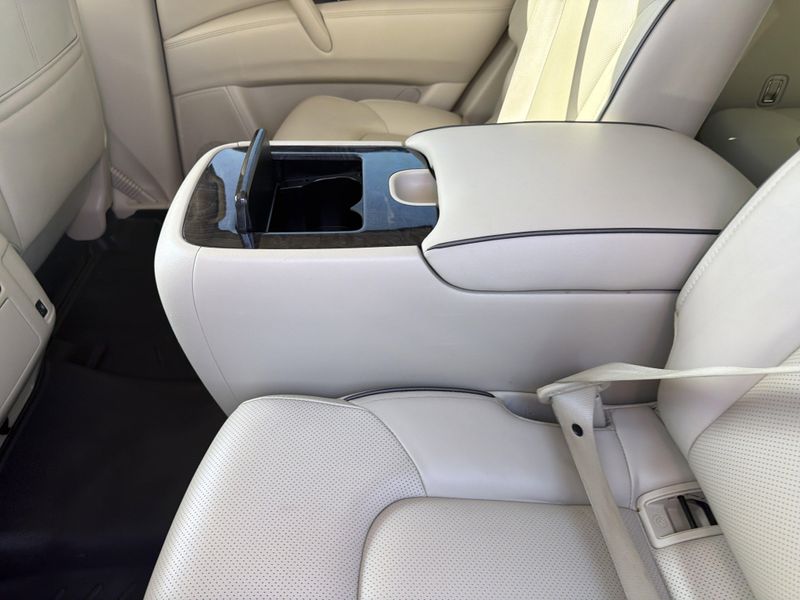 Used 2023 INFINITI QX80 LuxeImage 18