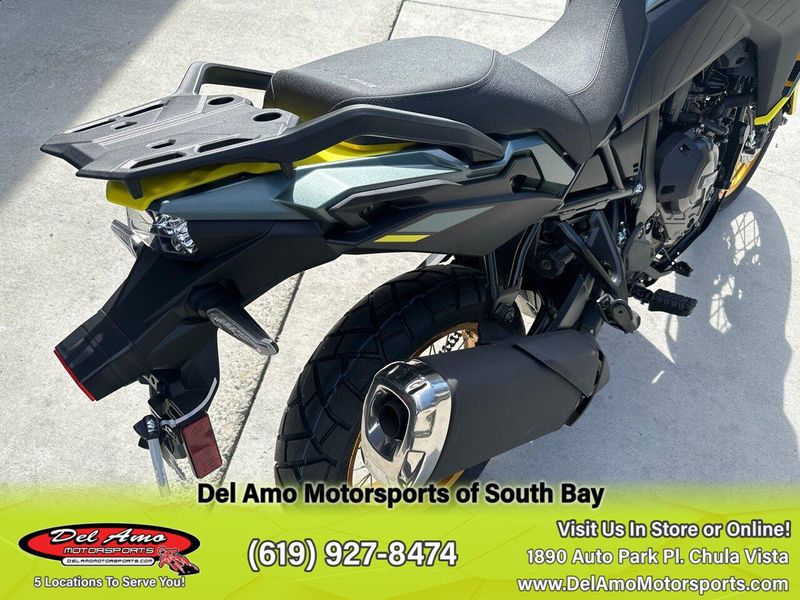 2024 Suzuki V-STROM 800DE ADVENTUREImage 9