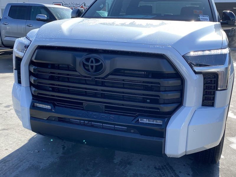 2025 Toyota Tundra LimitedImage 7