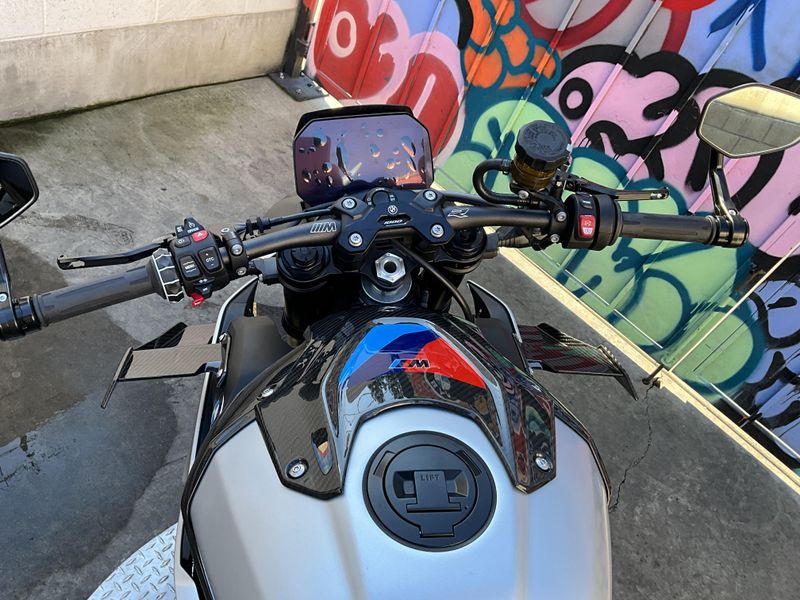 New 2026 BMW M 1000 R Image 11