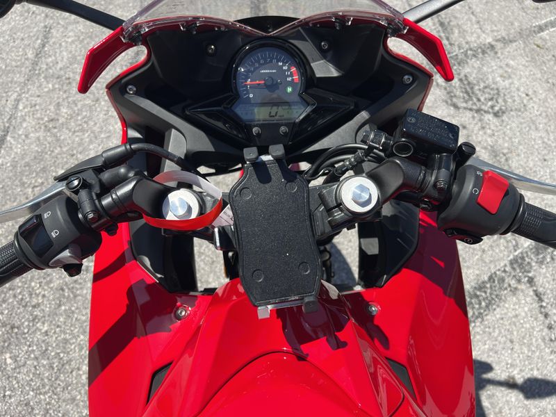 2021 Honda CBR300R