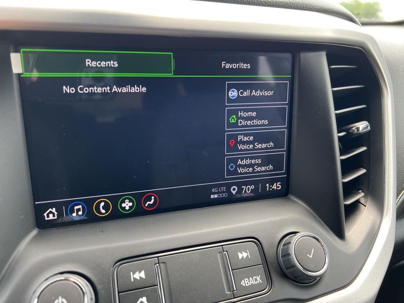 Used 2023 GMC Acadia SLE