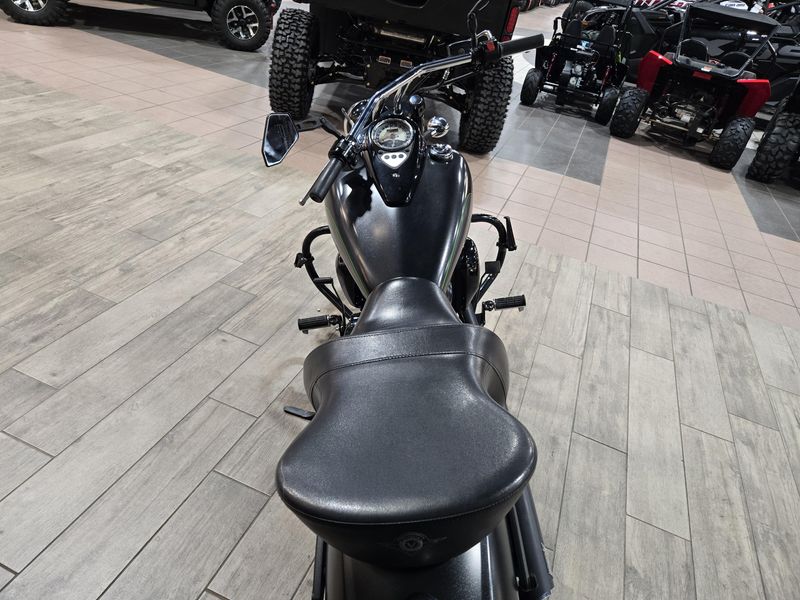 2017 Kawasaki VULCAN 900 CUSTOM Image 14