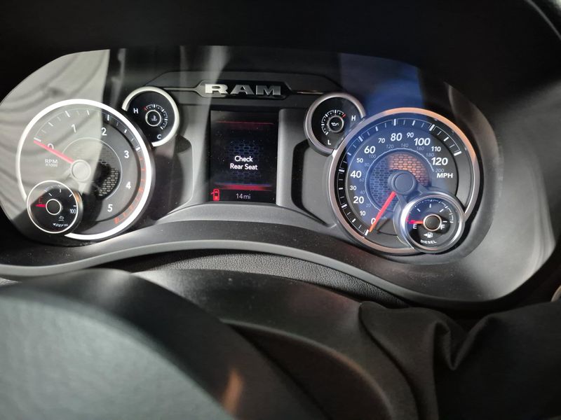 2025 RAM 2500 Tradesman Crew Cab 4x4 6