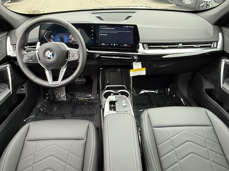 2025 BMW X1 xDrive28iImage 27