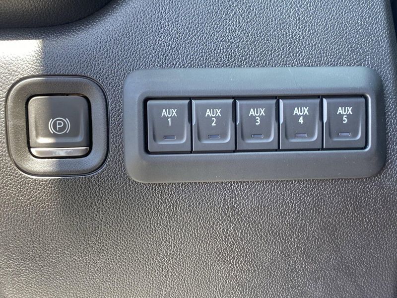 2024 Chevrolet Silverado 2500HD Work TruckImage 18