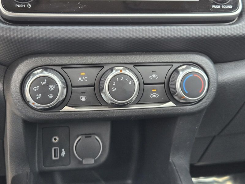 Used 2021 Nissan Kicks S FWD