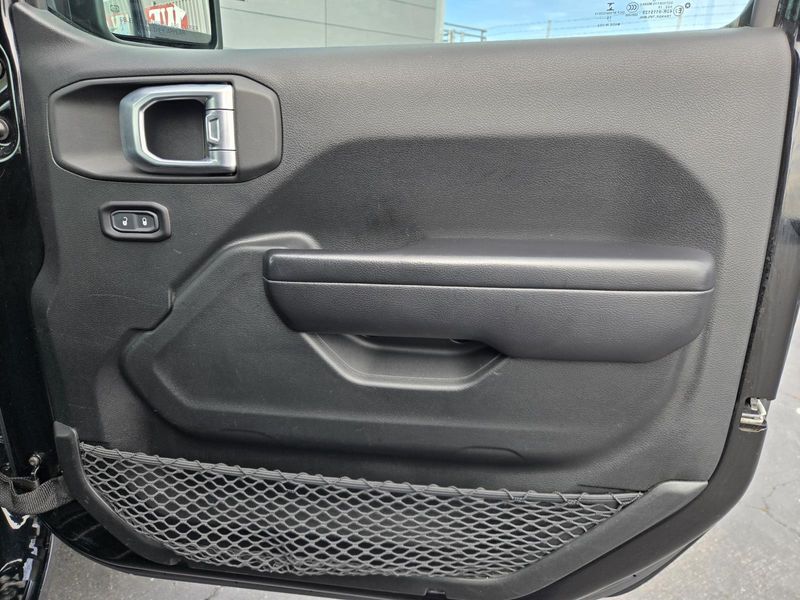 Used 2020 Jeep Gladiator Sport S 4x4