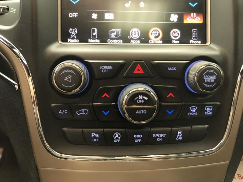 Used 2016 Jeep Grand Cherokee LimitedImage 15