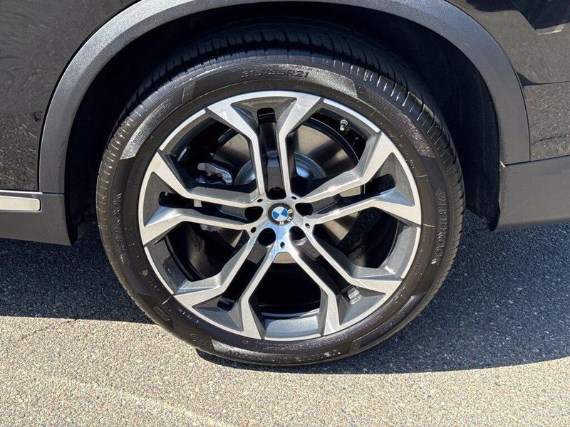 Used 2026 BMW X5 sDrive40iImage 14
