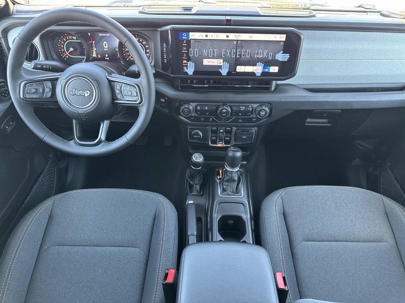 New 2026 Jeep Gladiator Sport S 4x4