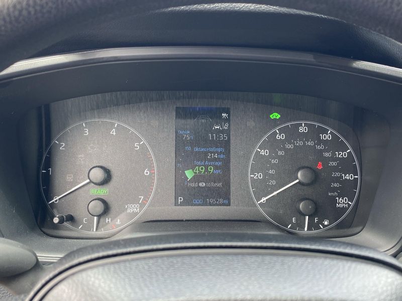 Used 2023 Toyota Corolla LEImage 28