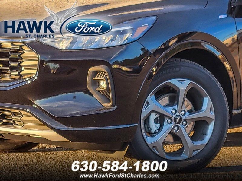 2024 Ford Escape ST-Line Select photo 3