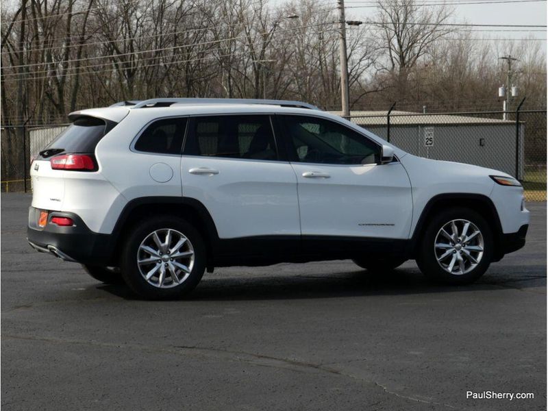 2016 Jeep Cherokee LimitedImage 14