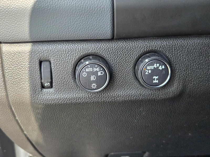 Used 2018 Chevrolet Colorado 4WD Crew Cab 128.3 Z71
