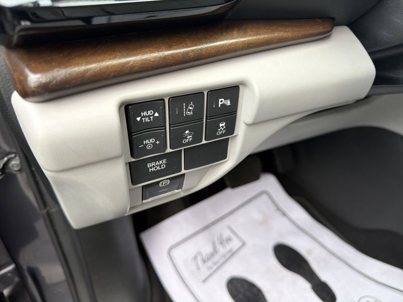 Used 2019 Acura RDX w/Advance PkgImage 29