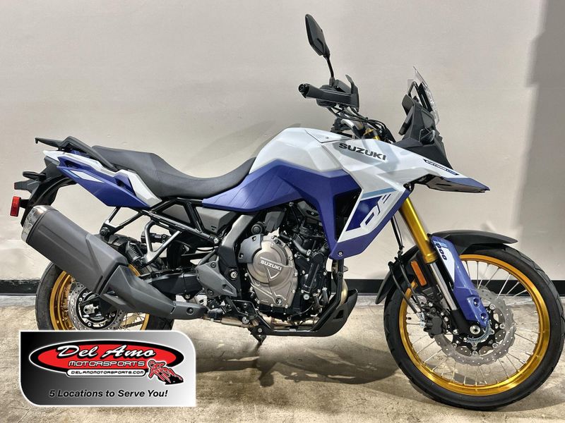 2024 Suzuki V-STROM 800DE Image 1