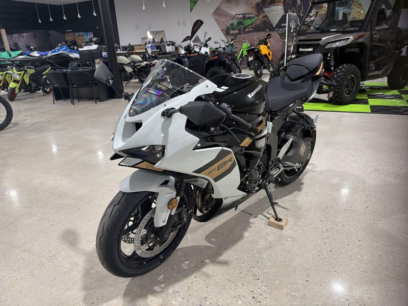 New 2026 Kawasaki NINJA ZX-6R Image 13