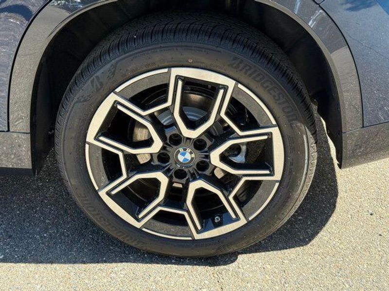 New 2026 BMW X1 xDrive28iImage 14