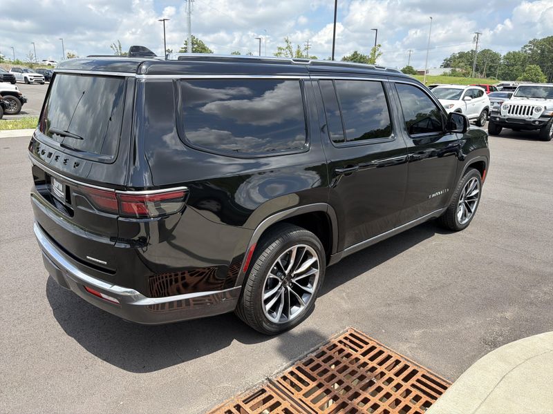 2022 Jeep Wagoneer Series IIIImage 15