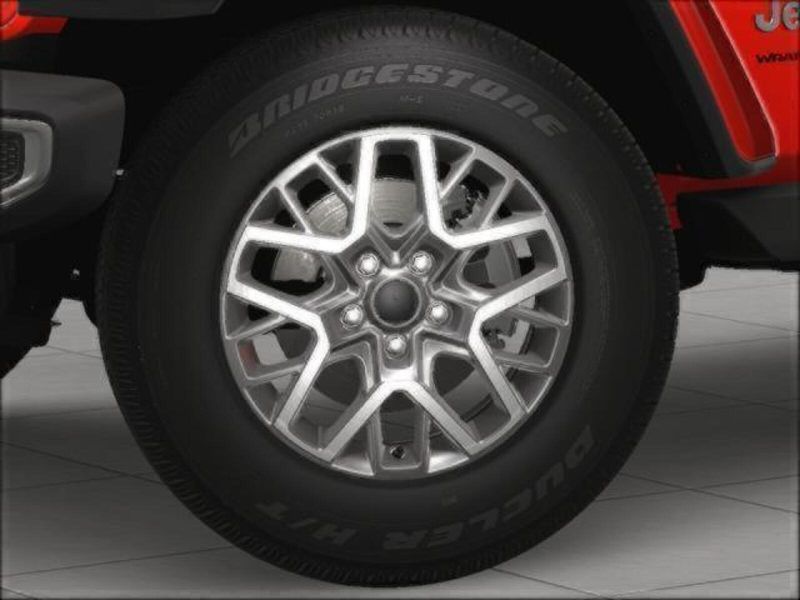 2025 Jeep Wrangler Unlimited Sahara photo 10