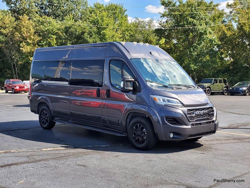 2024 Ram ProMaster 2500 Window Van photo 12