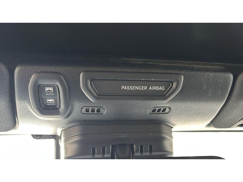 Used 2021 Jeep Wrangler Unlimited SaharaImage 15
