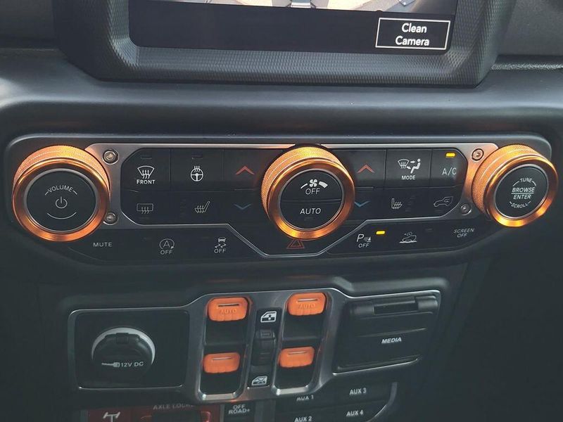 2020 Jeep Gladiator MojaveImage 22