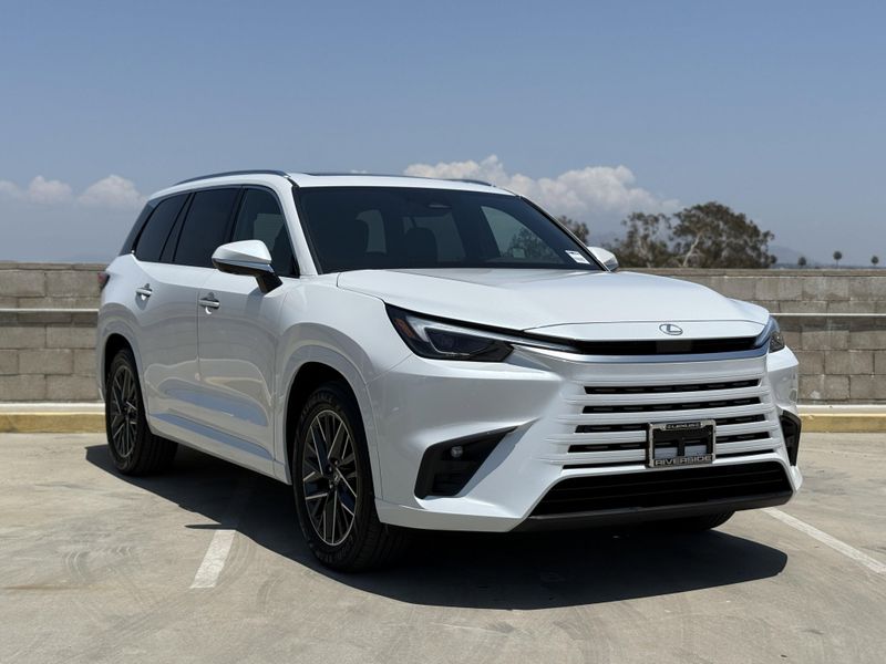 2025 LEXUS TX 350 PremiumImage 2