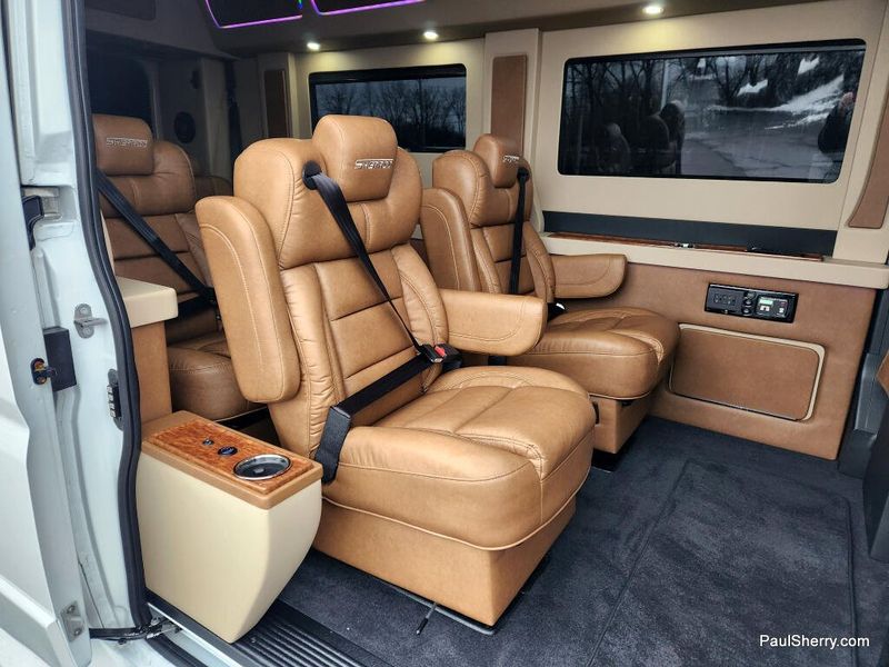 New 2026 RAM Promaster 2500 Slt+ Window Van High Roof 159' Wb