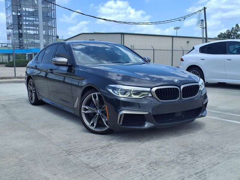 2020 BMW 5 Series M550i xDriveImage 1