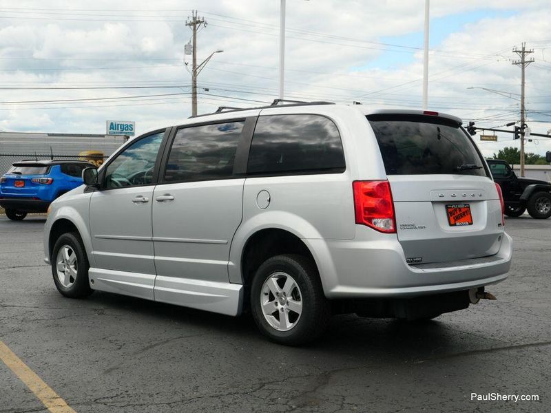 Used 2012 Dodge Grand Caravan SXT
