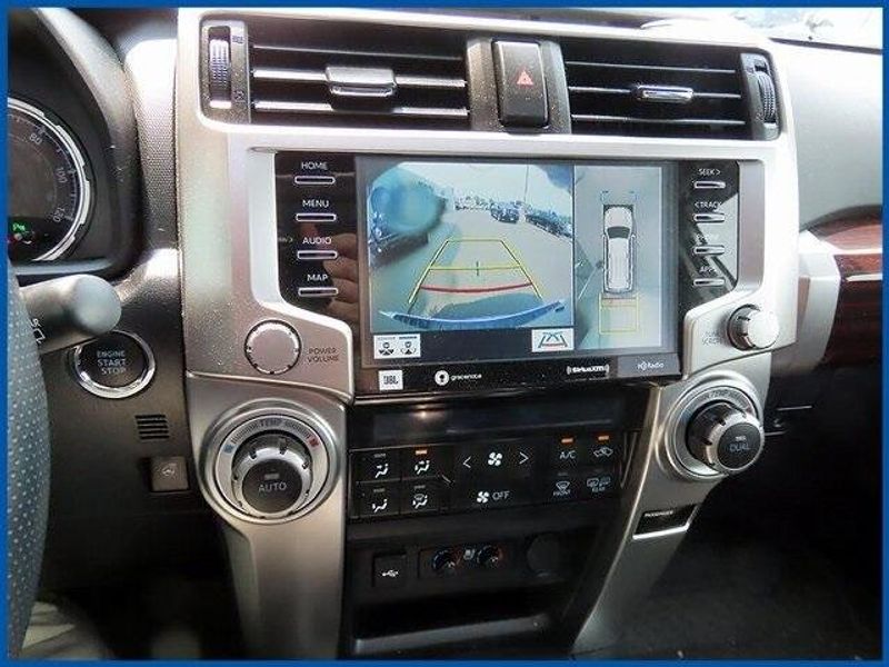 2024 Toyota 4Runner LimitedImage 19