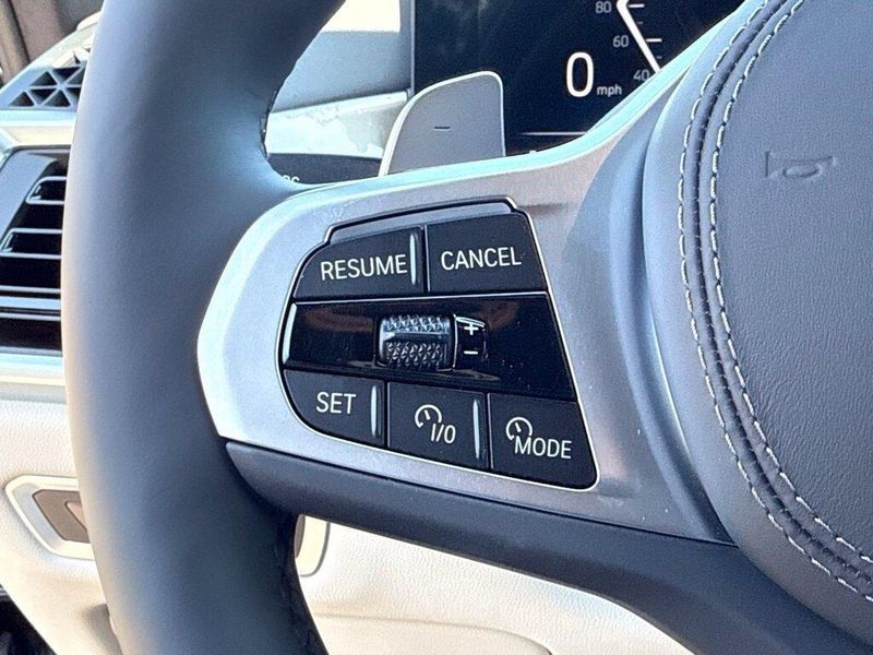 New 2027 BMW X7 xDrive40iImage 22